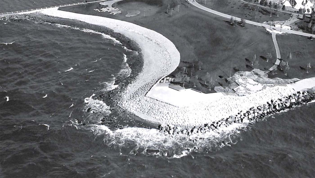 Photo d’un point d’observation en pierres dans l’île ouest en 1971 