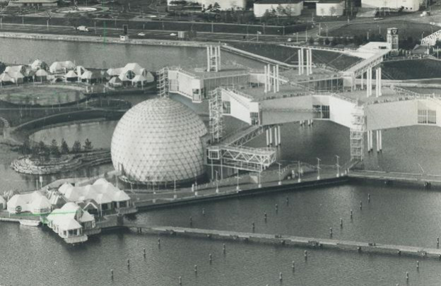 Black and white aerial view of Ontario Place from 1971.